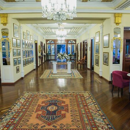 Merit Halki Palace Hotel 헤이벨리아다 외부 사진