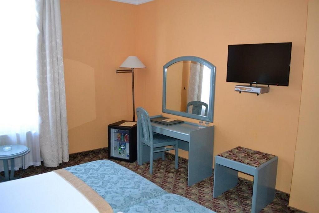 Merit Halki Palace Hotel 헤이벨리아다 외부 사진